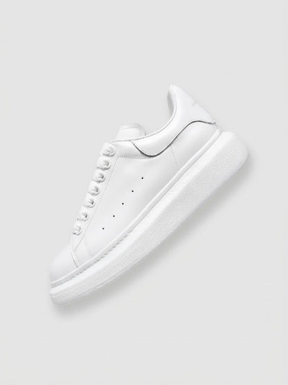 QUEEN SNEAKER