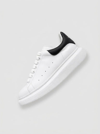 QUEEN SNEAKER